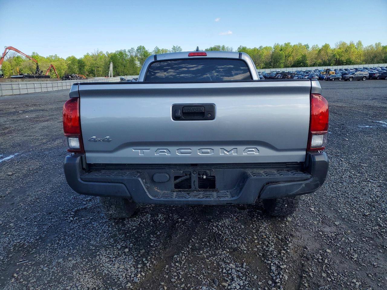 Toyota Tacoma Sr