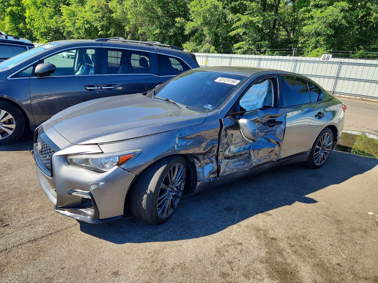 Salvage INFINITI Q50 Image