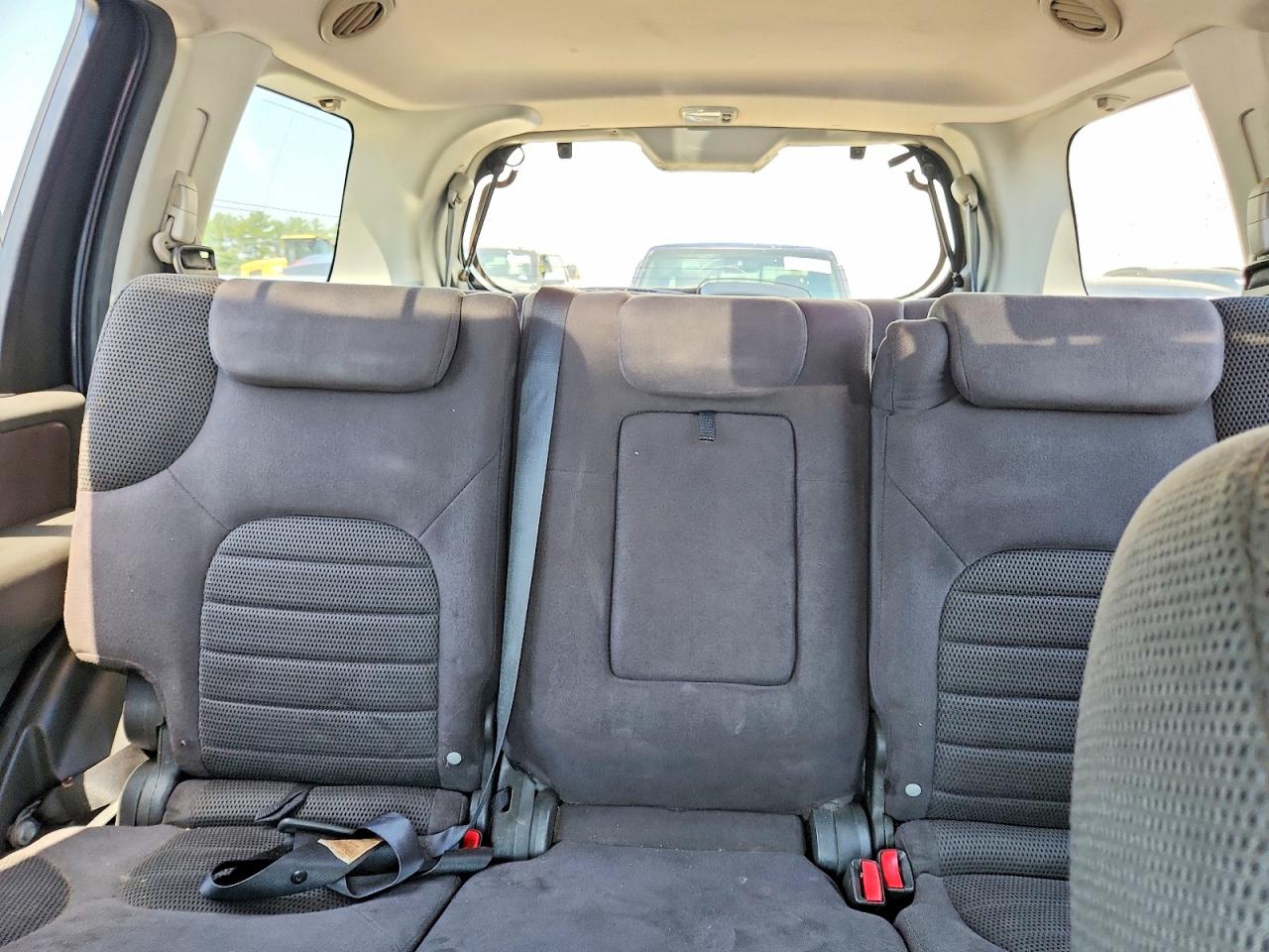 Nissan Pathfinder S