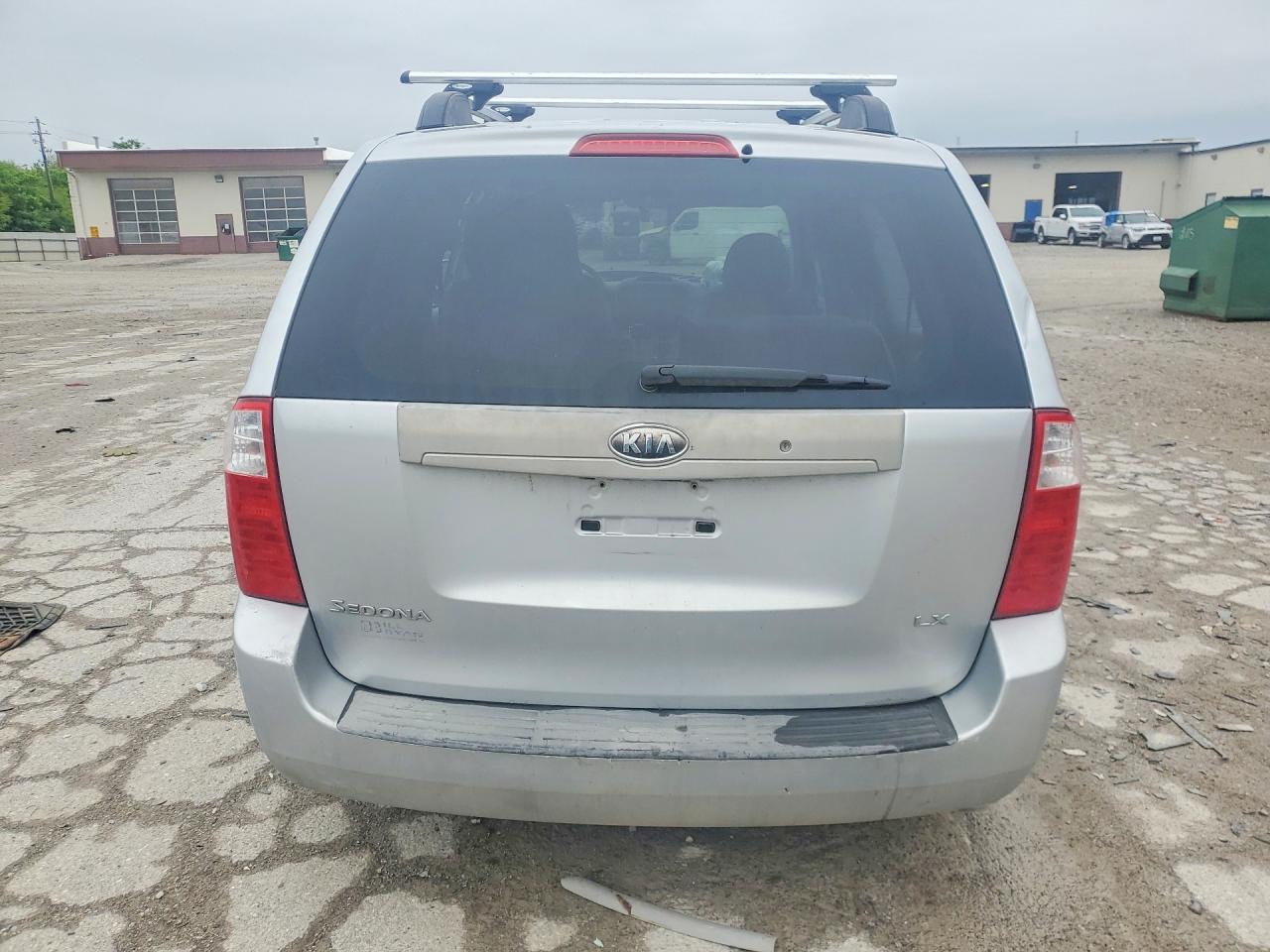 Kia Sedona Lx