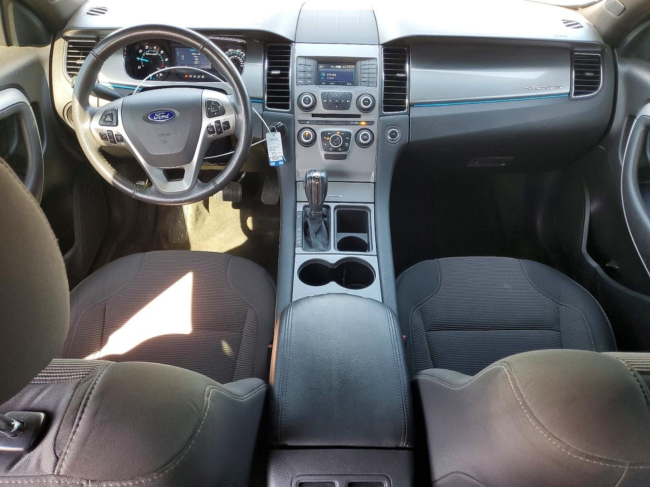 Ford Taurus Sel