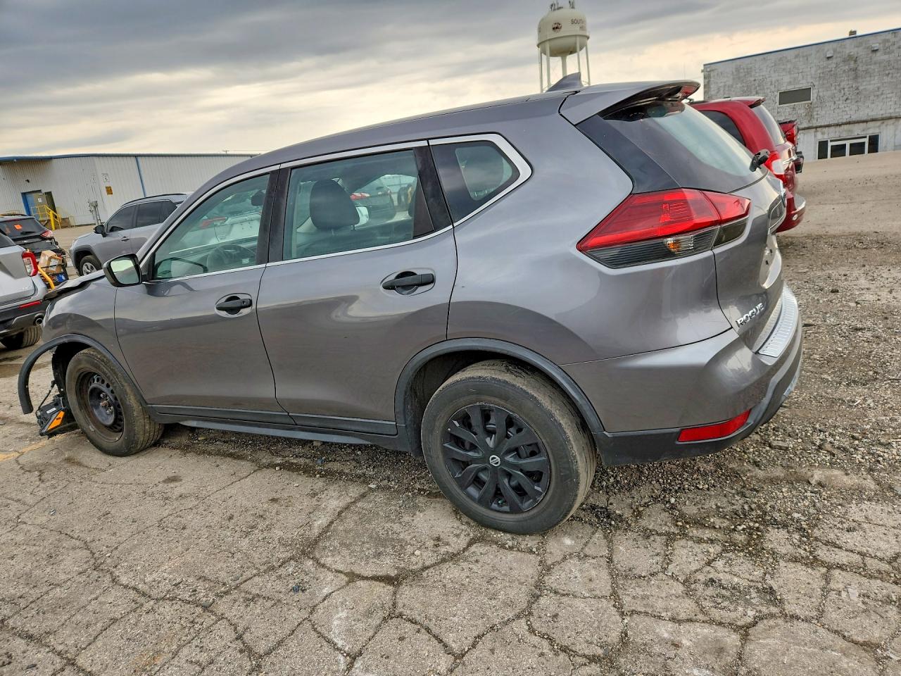 Nissan Rogue S