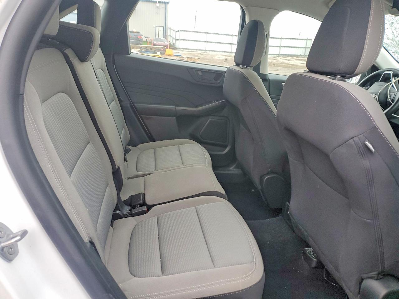 Ford Escape S