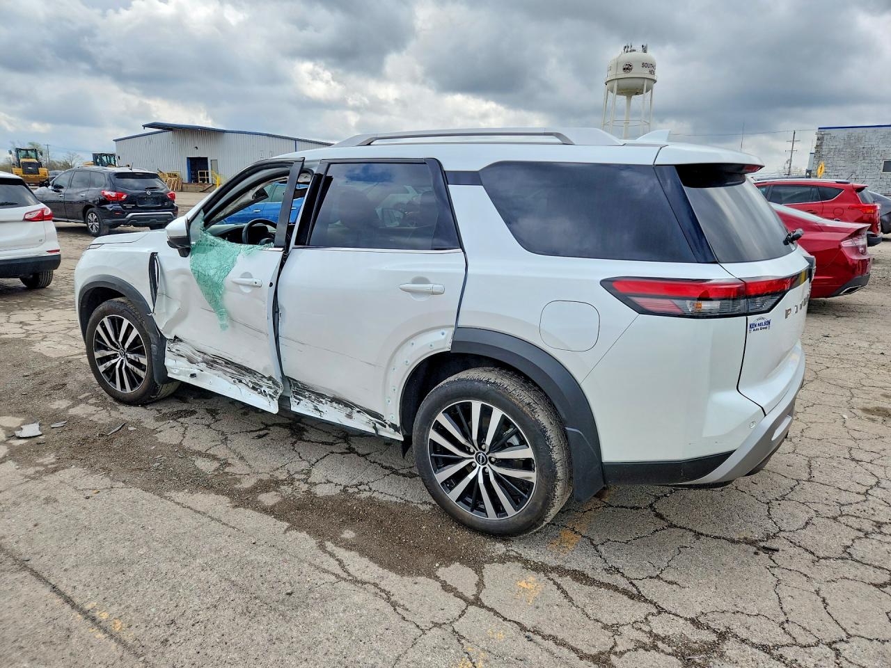 Nissan Pathfinder Platinum