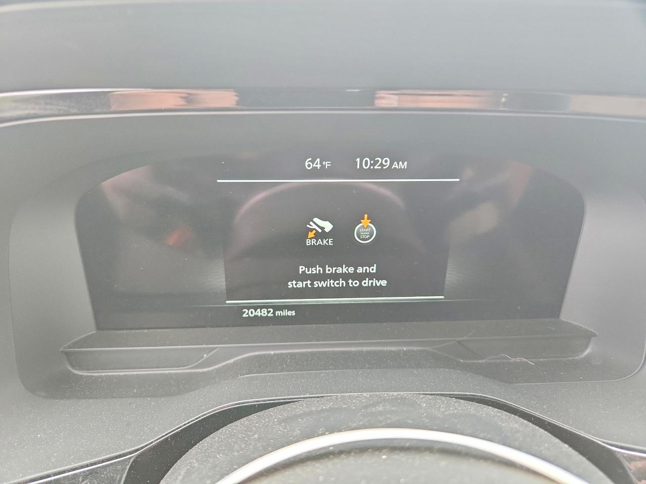 Nissan Pathfinder Platinum