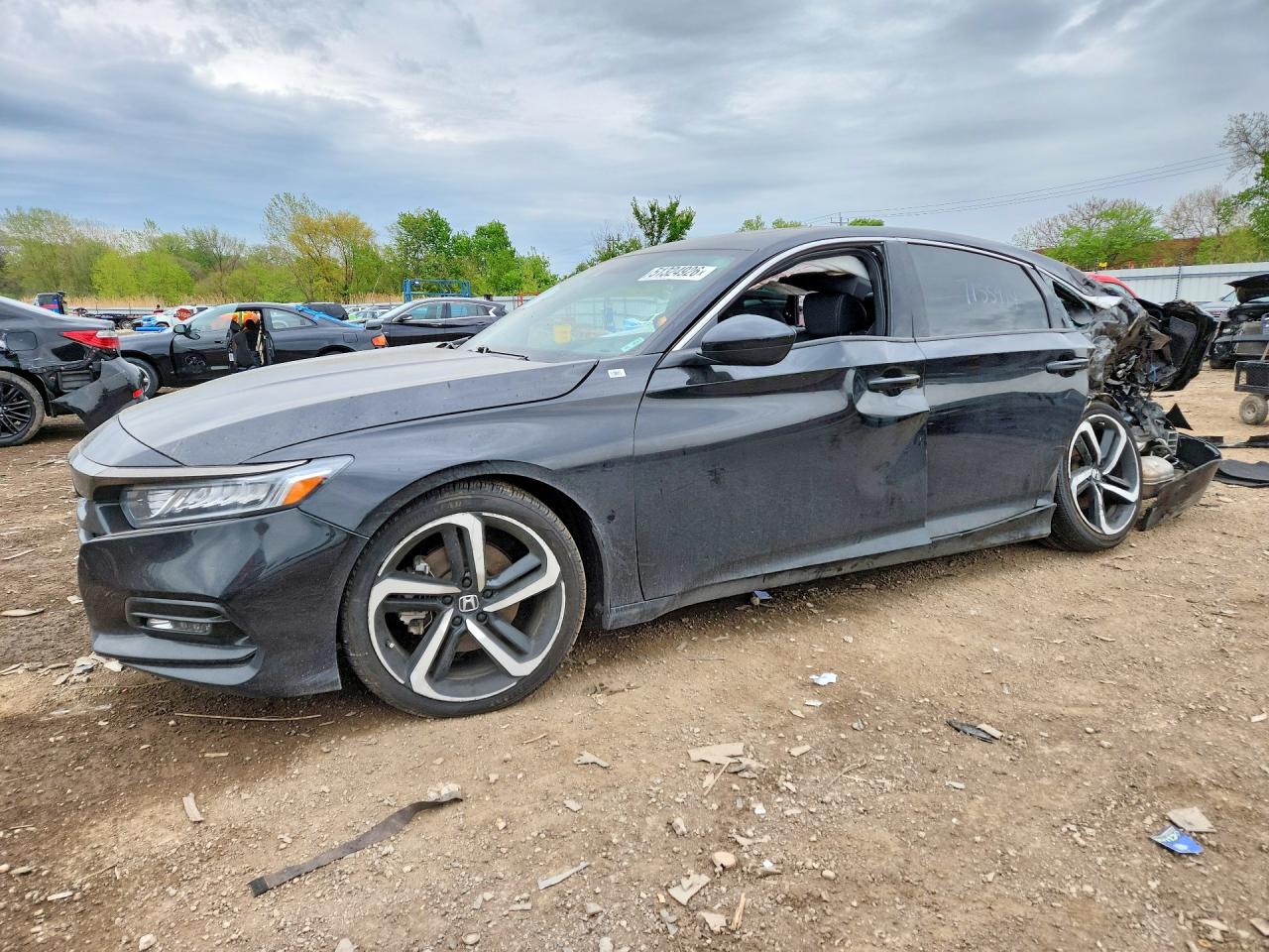 Salvage Honda Accord Image