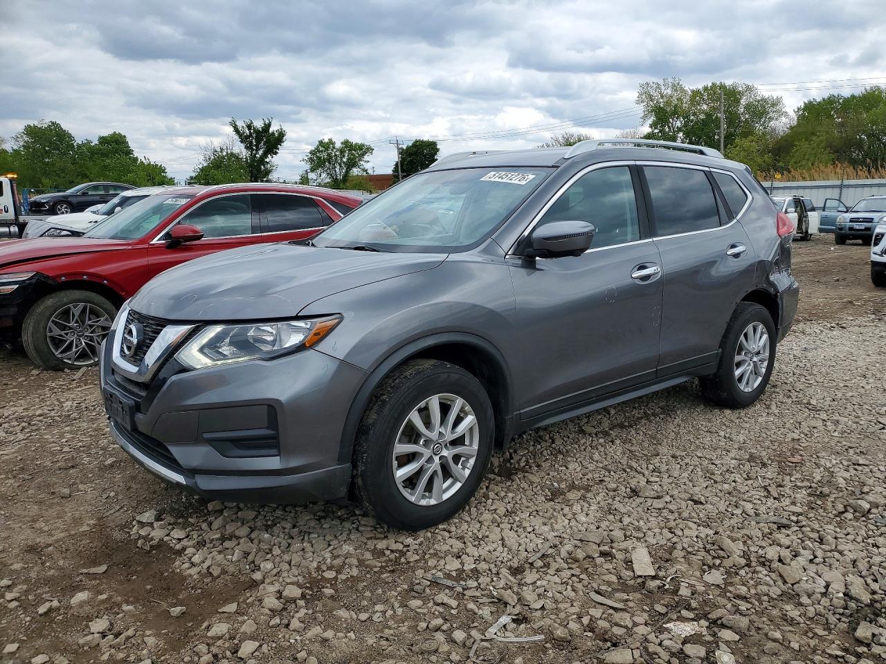 Salvage Nissan Rogue Image