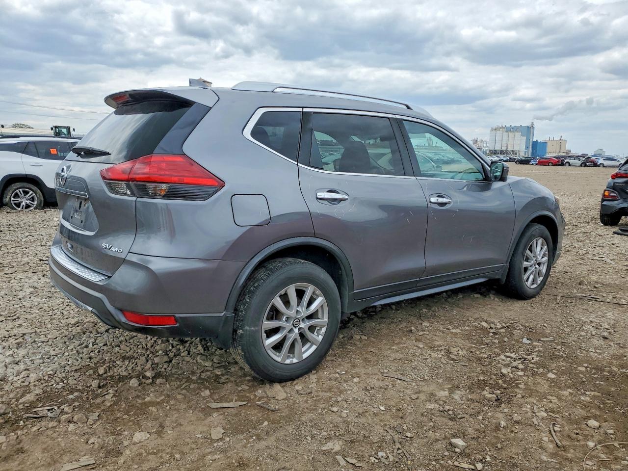 Nissan Rogue Sv