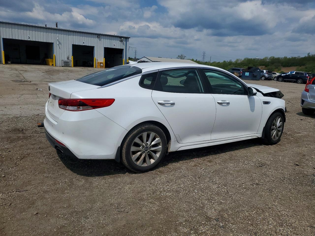 Kia Optima Lx