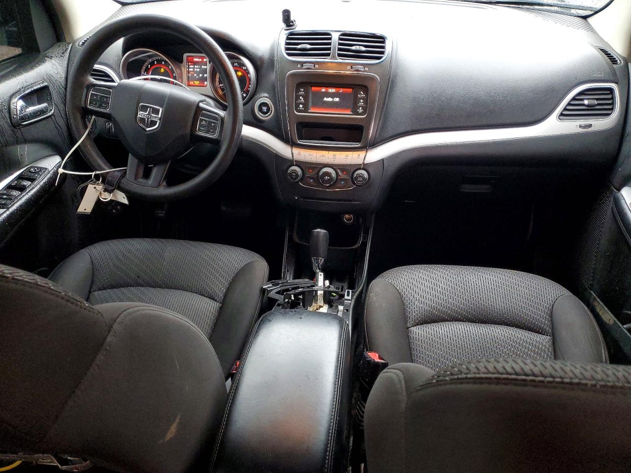 Dodge Journey Sxt