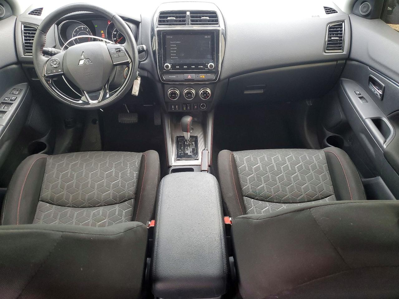 Mitsubishi Outlander S