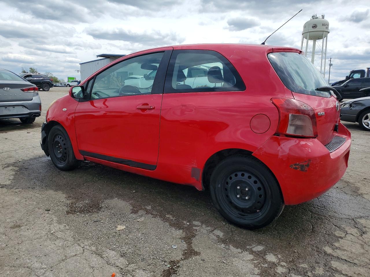 Toyota Yaris Base