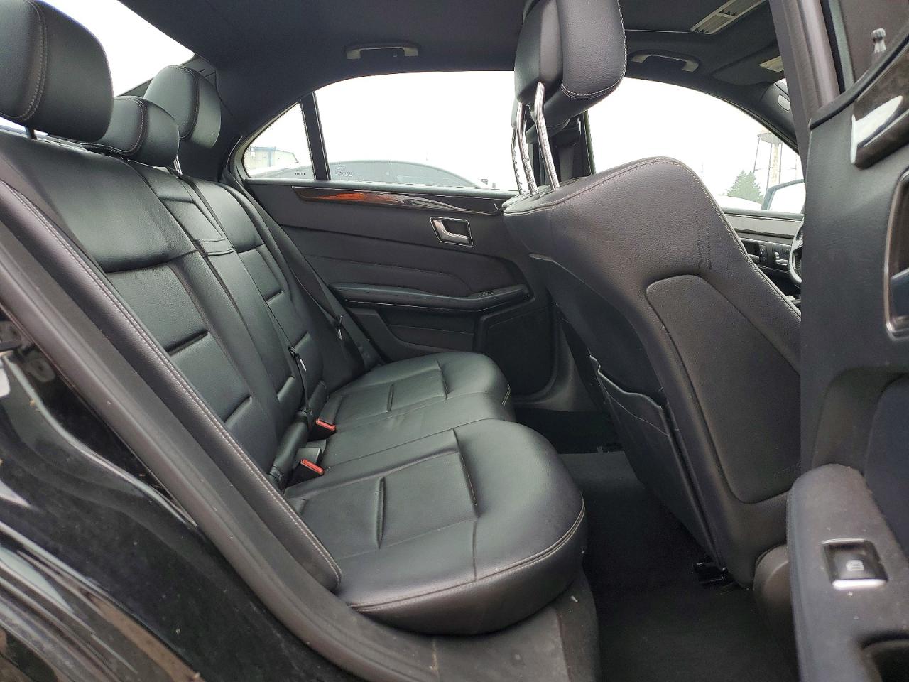 Mercedes-Benz E-Class 250 Bluetec