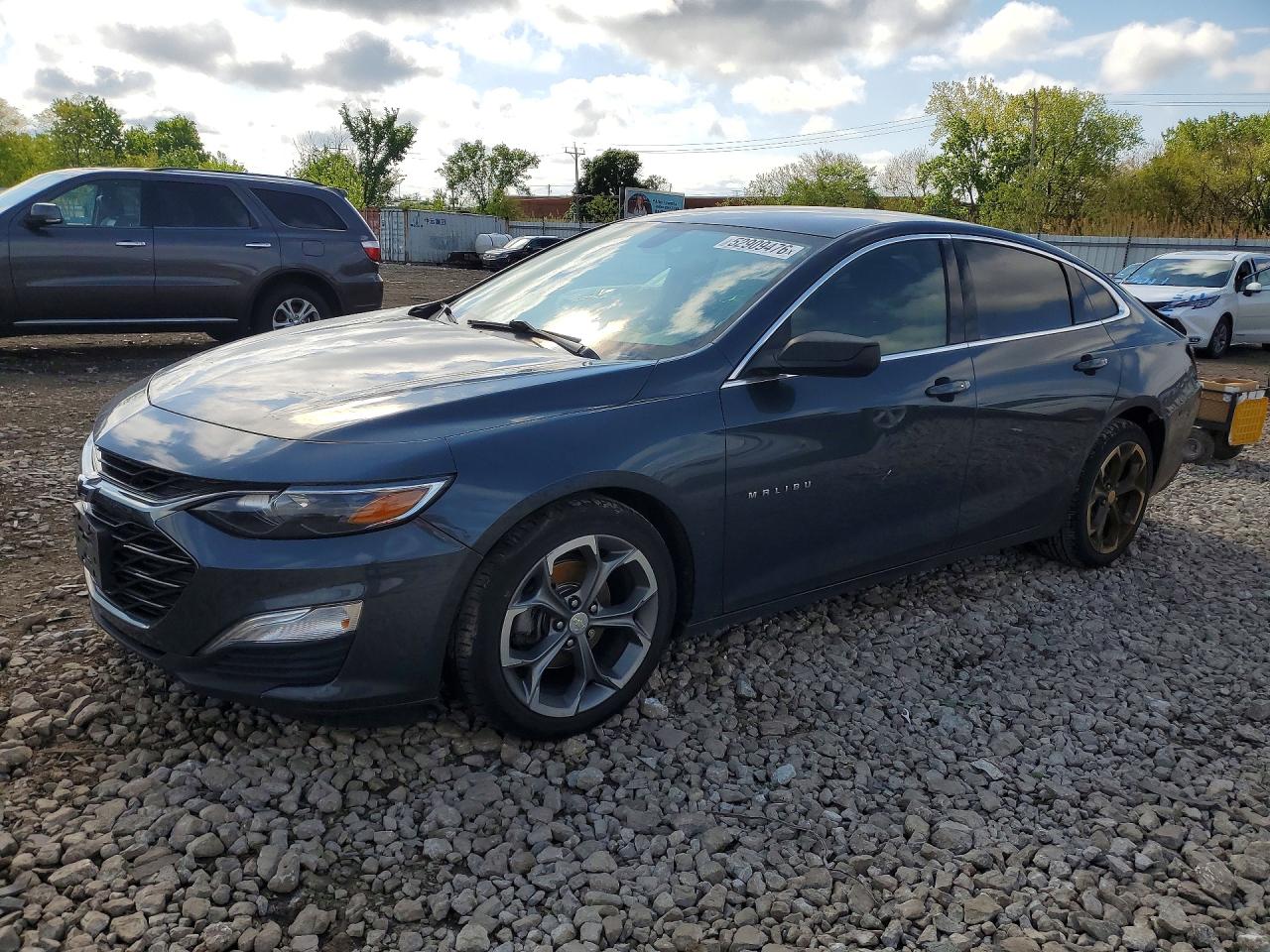 Salvage Chevrolet Malibu Image