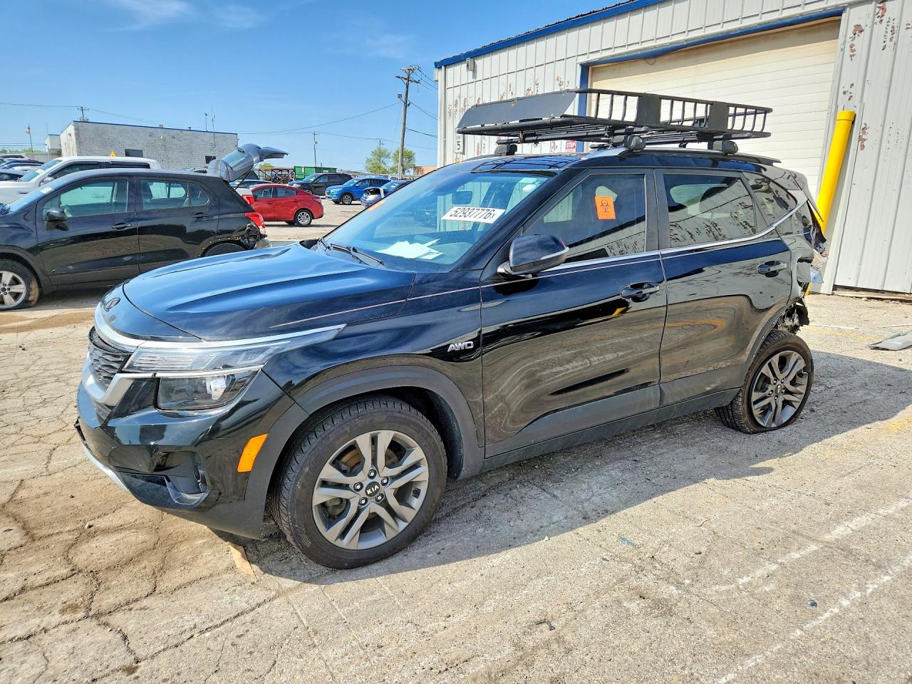 Salvage Kia Seltos Image