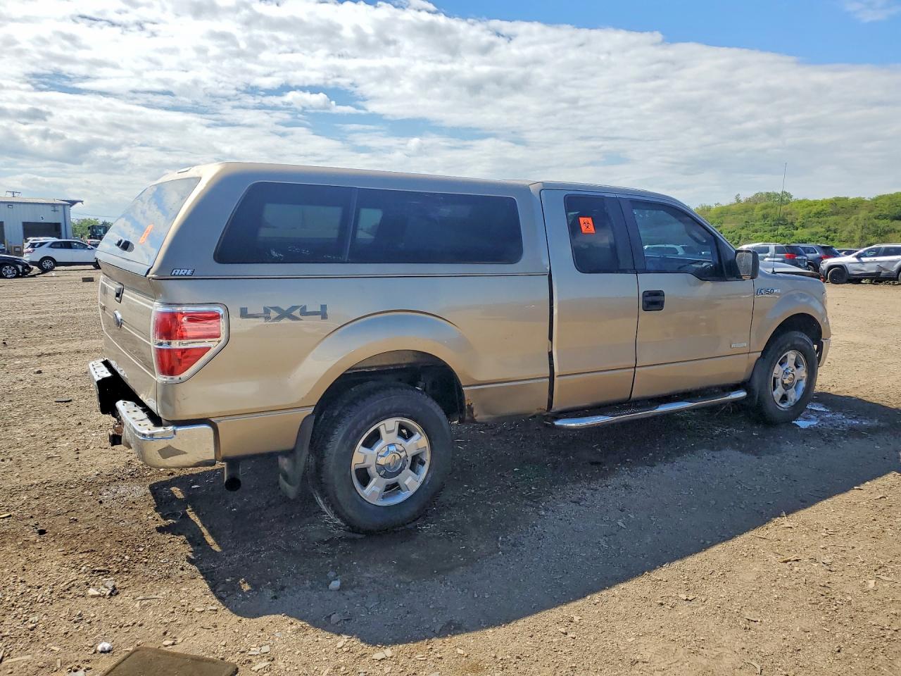 Ford F-150 Super Cab
