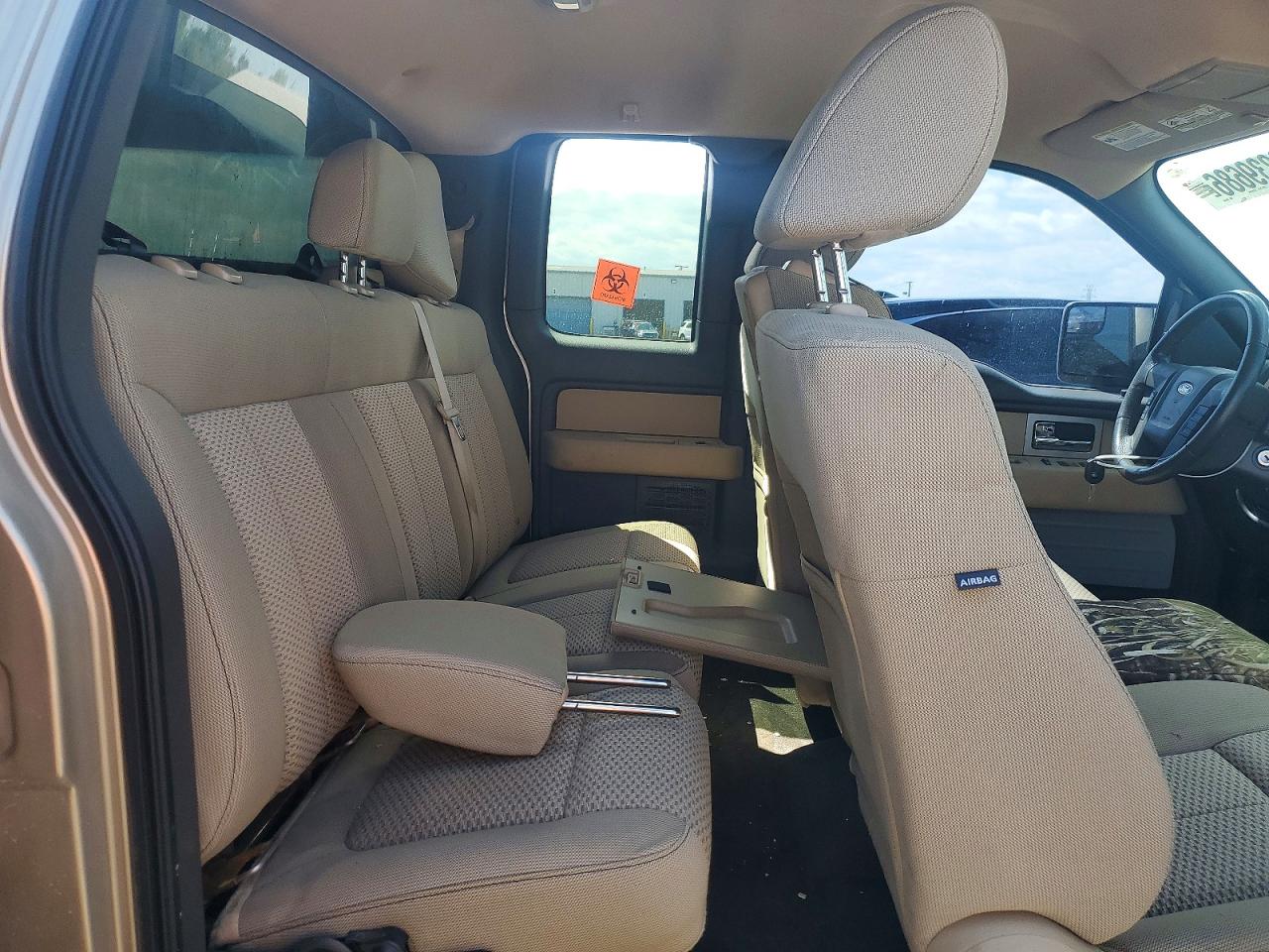 Ford F-150 Super Cab