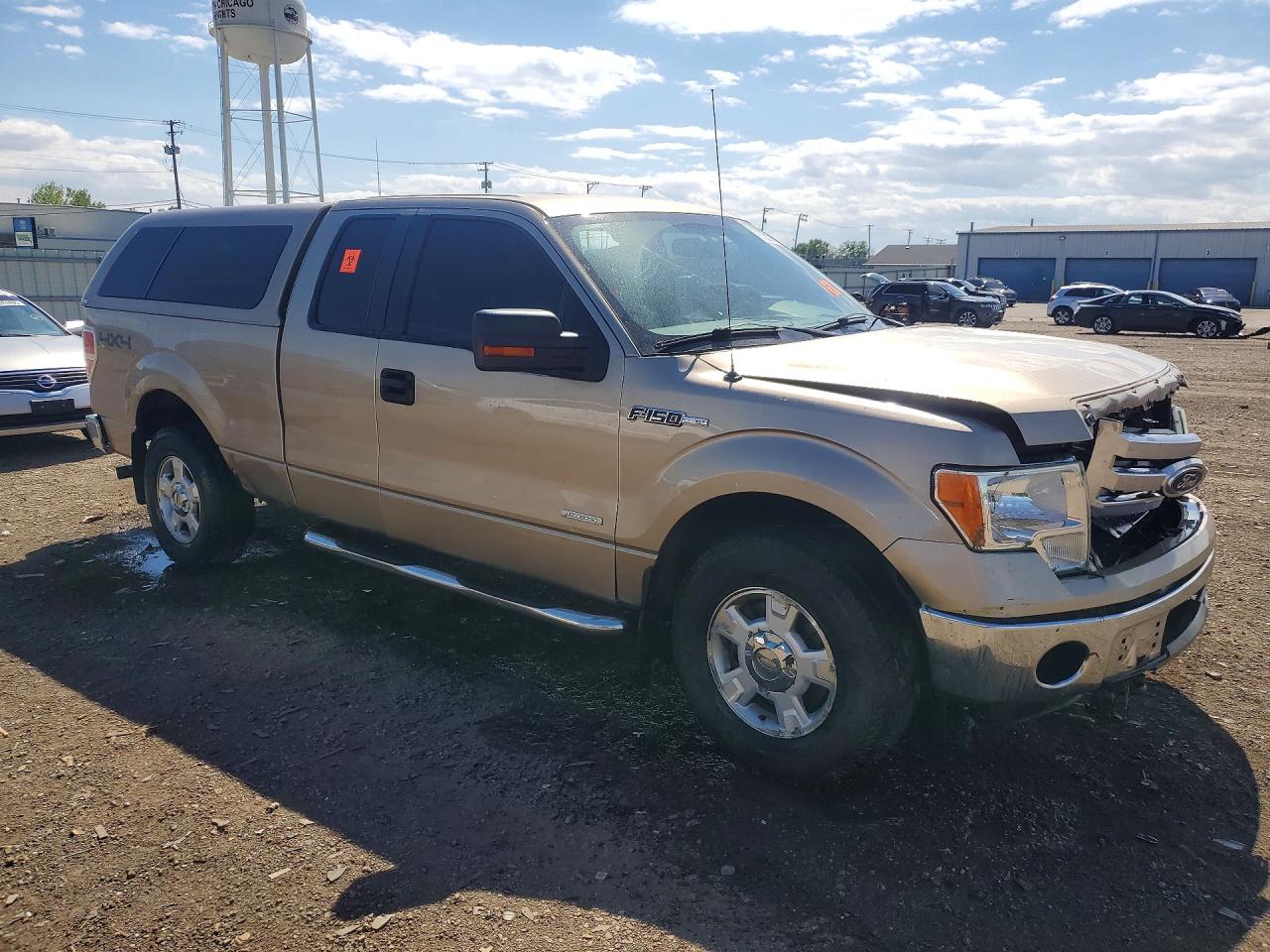 Ford F-150 Super Cab