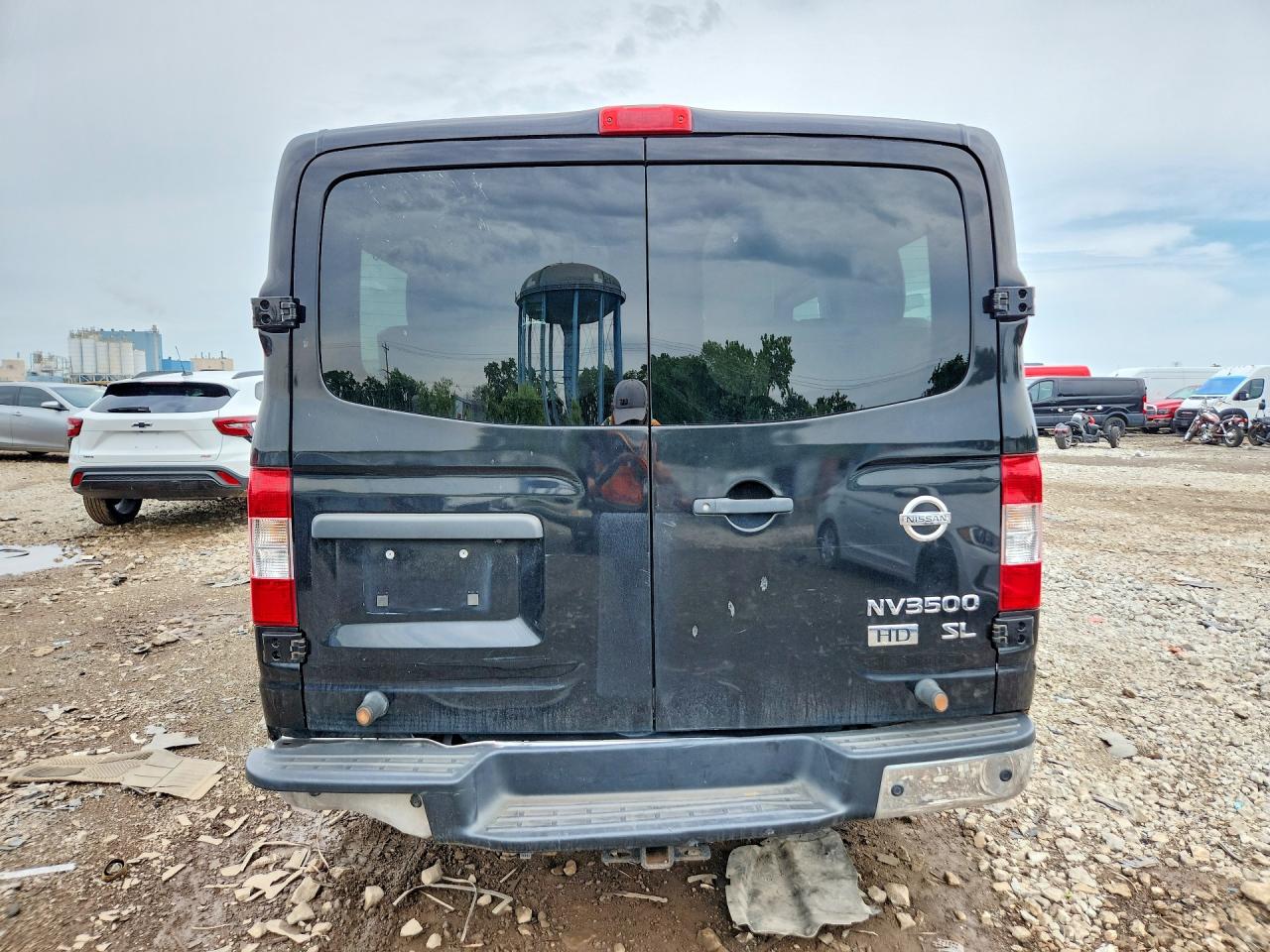 Nissan Nv 3500 Hd Sl