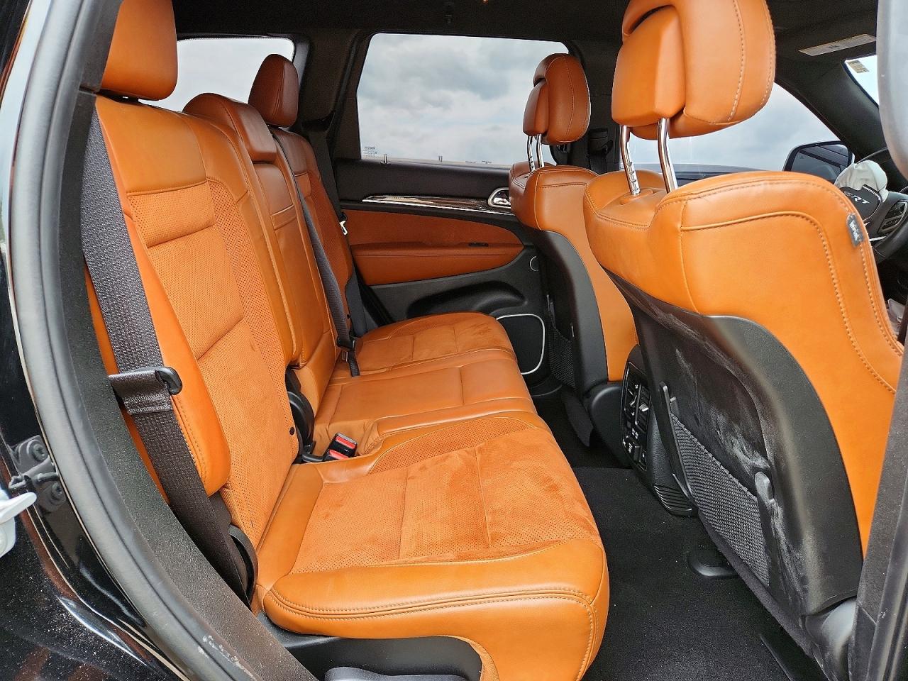 Jeep Cherokee Srt-8