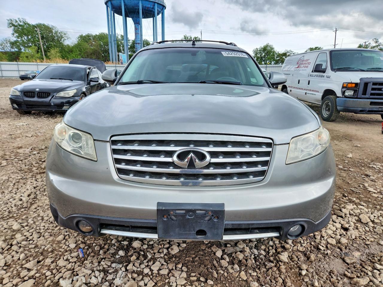 INFINITI Fx Base