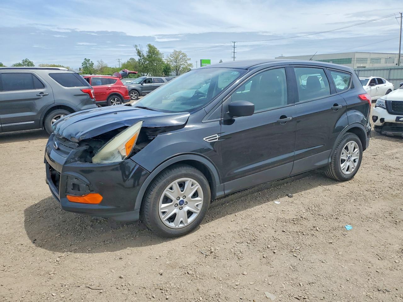 Salvage Ford Escape Image