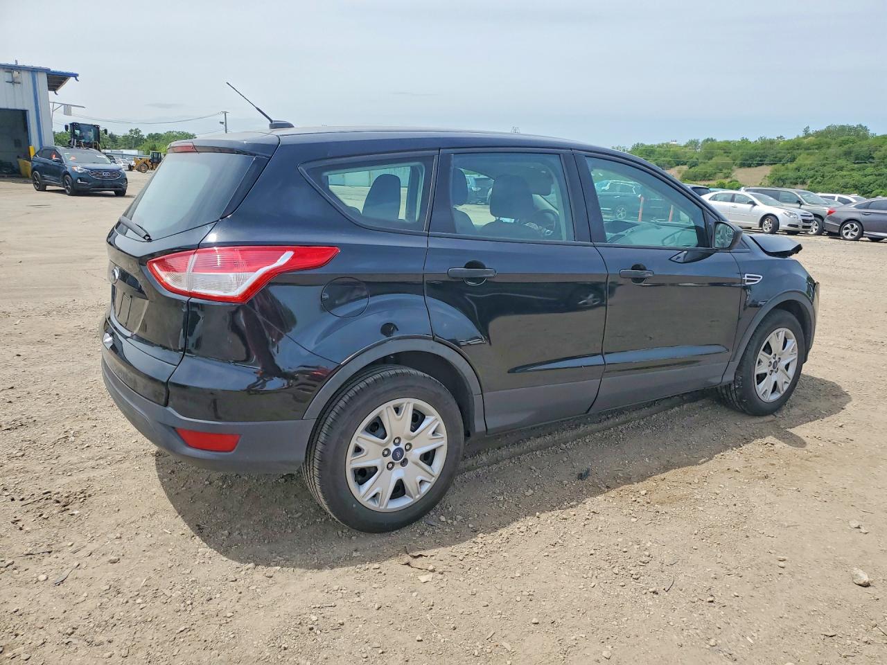 Ford Escape S