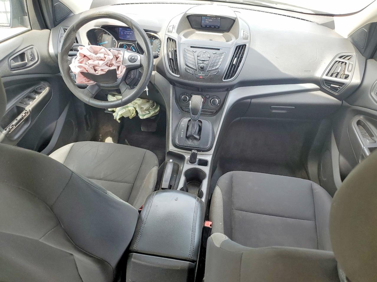 Ford Escape S