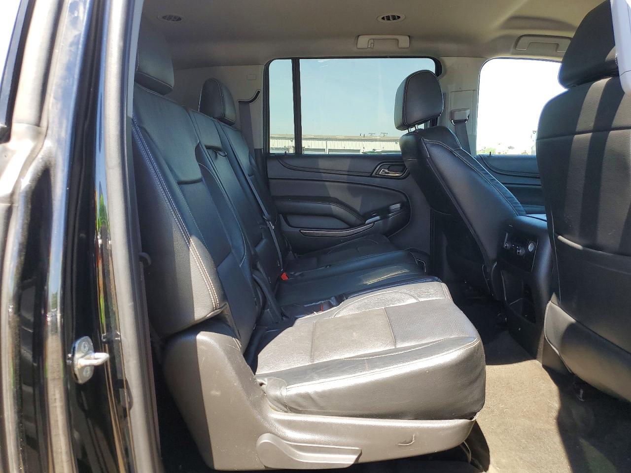 Chevrolet Suburban C1500 Ls