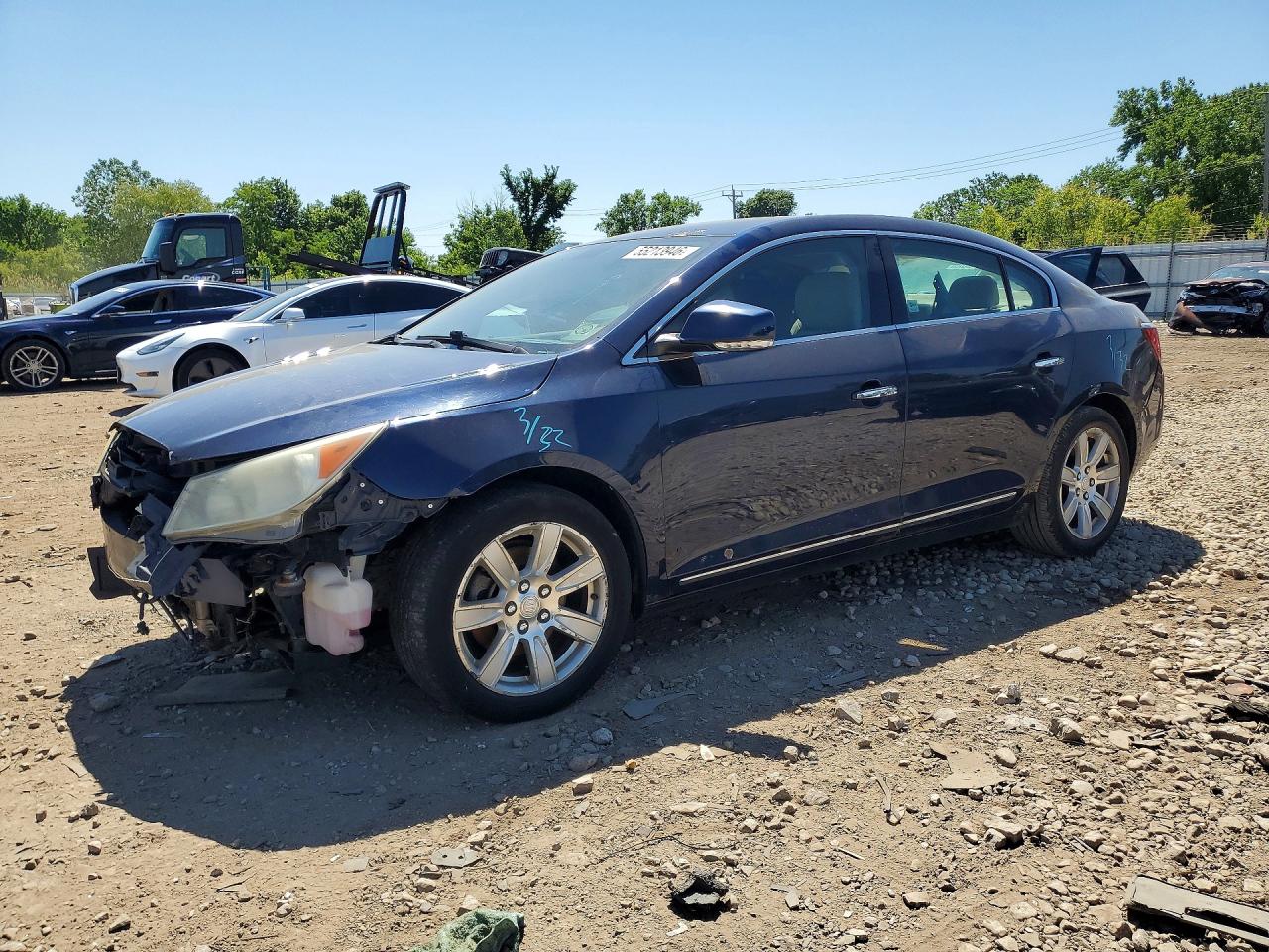 Salvage Buick LaCrosse Image