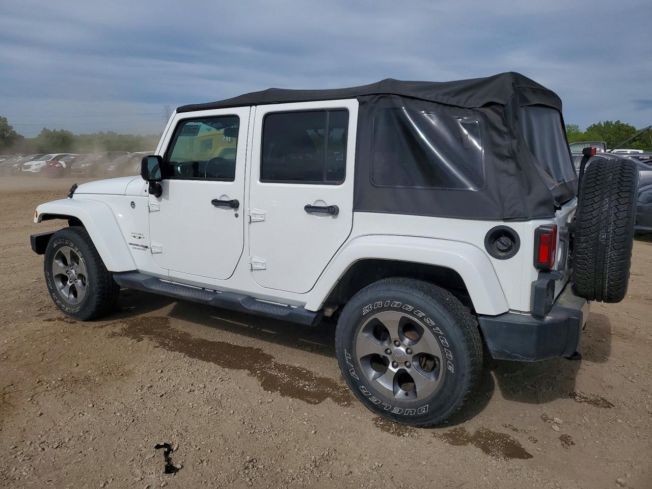 Jeep Wrangler Sahara