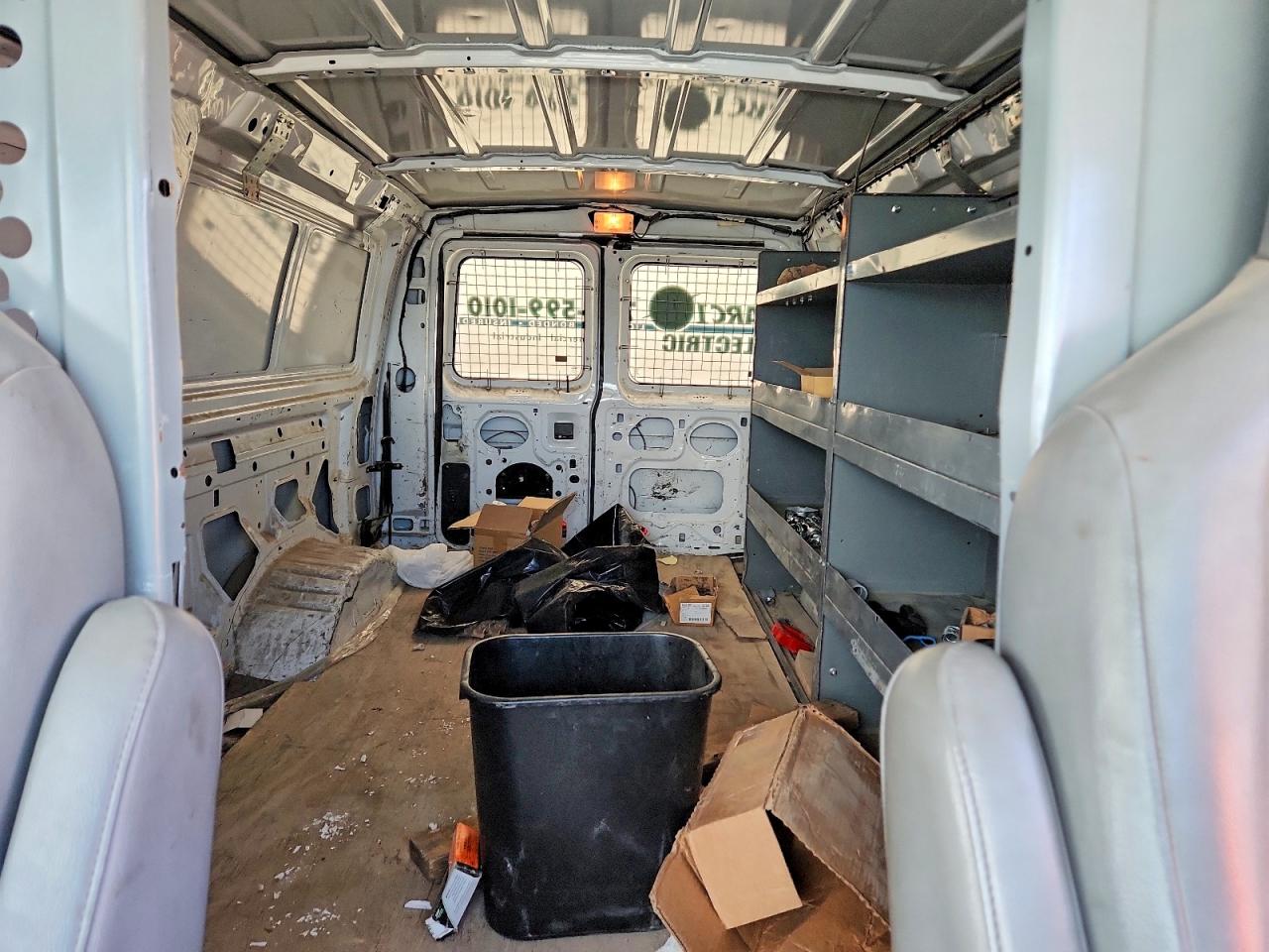 Ford Econoline E250 Van