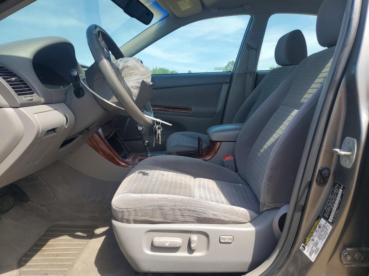 Toyota Camry Xle
