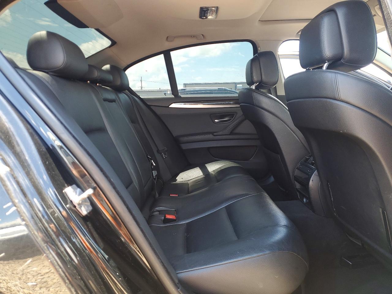 BMW 5 Series Xi