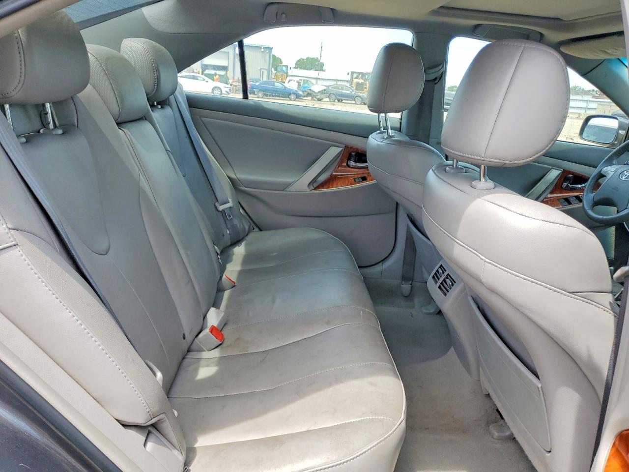 Toyota Camry Xle