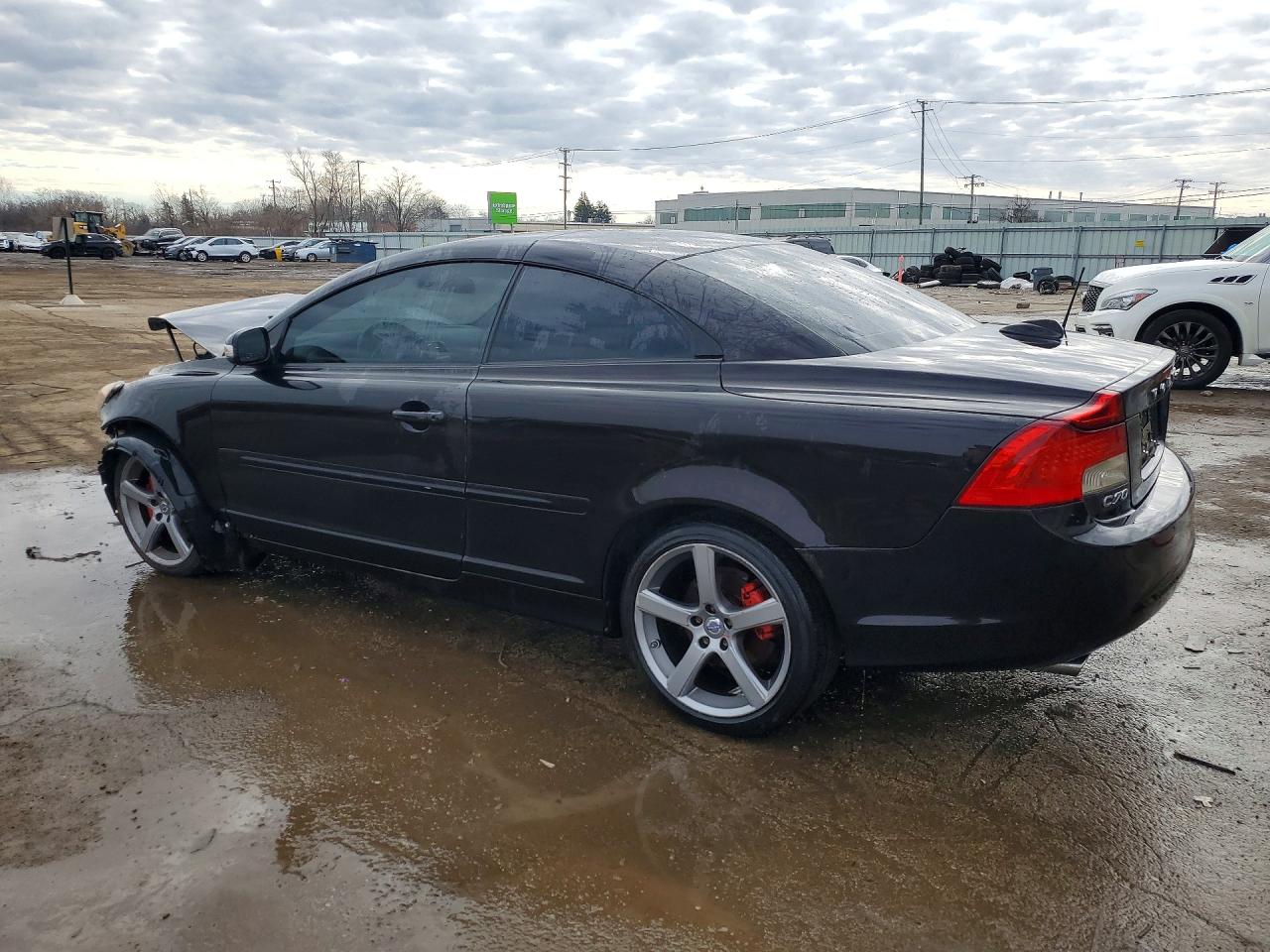 Volvo C70 T5