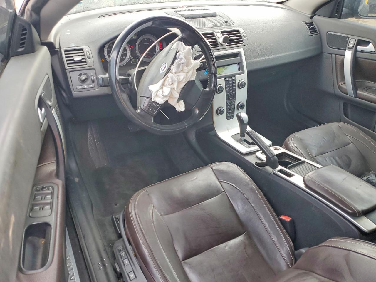 Volvo C70 T5