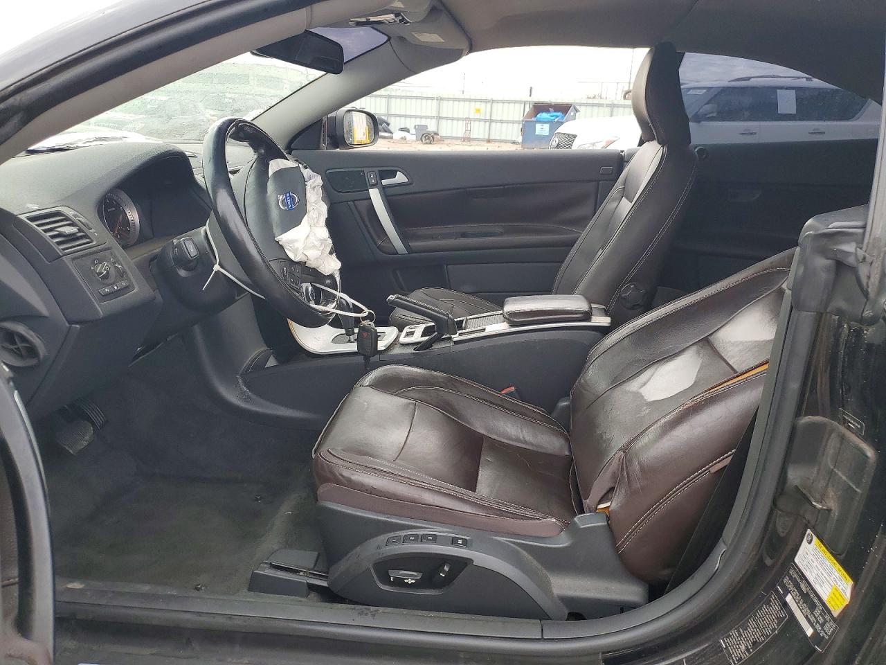 Volvo C70 T5