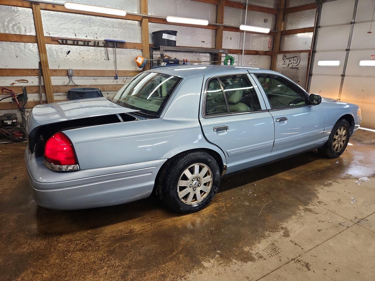 Ford Crown Vic Lx