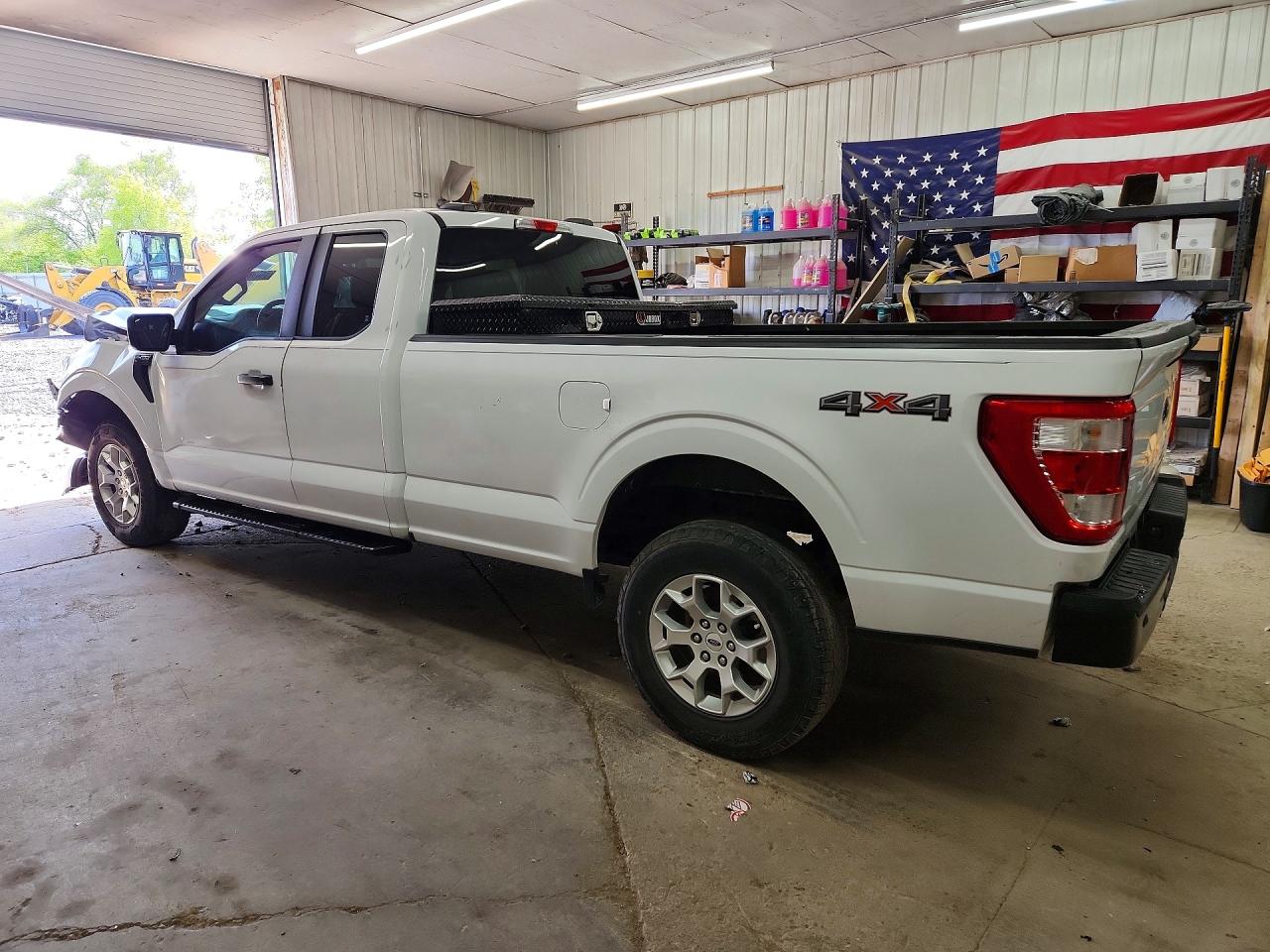 Ford F-150 Super Cab