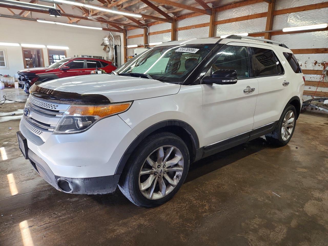 Salvage Ford Explorer Image