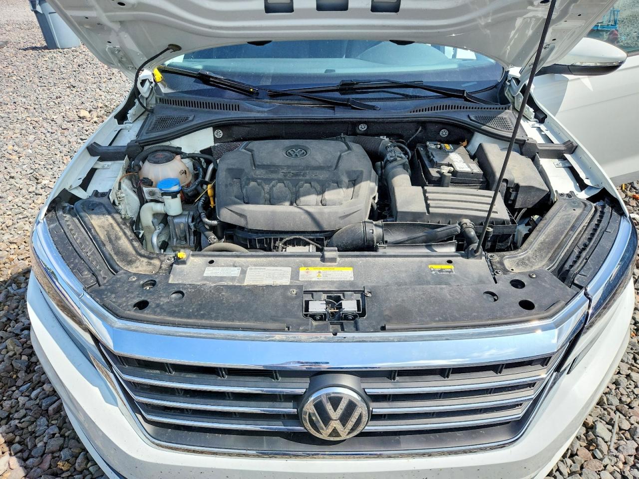Volkswagen Passat S