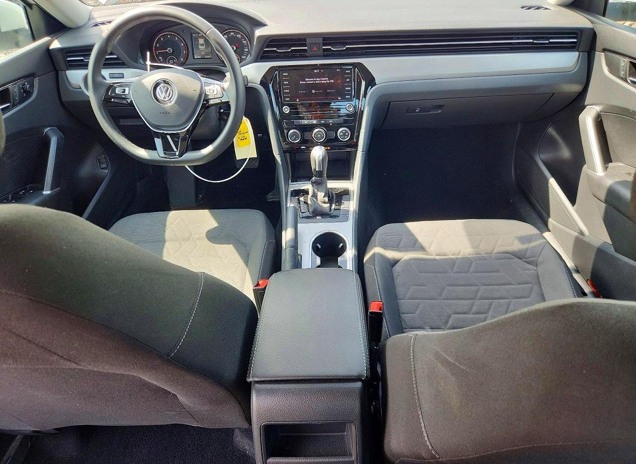 Volkswagen Passat S