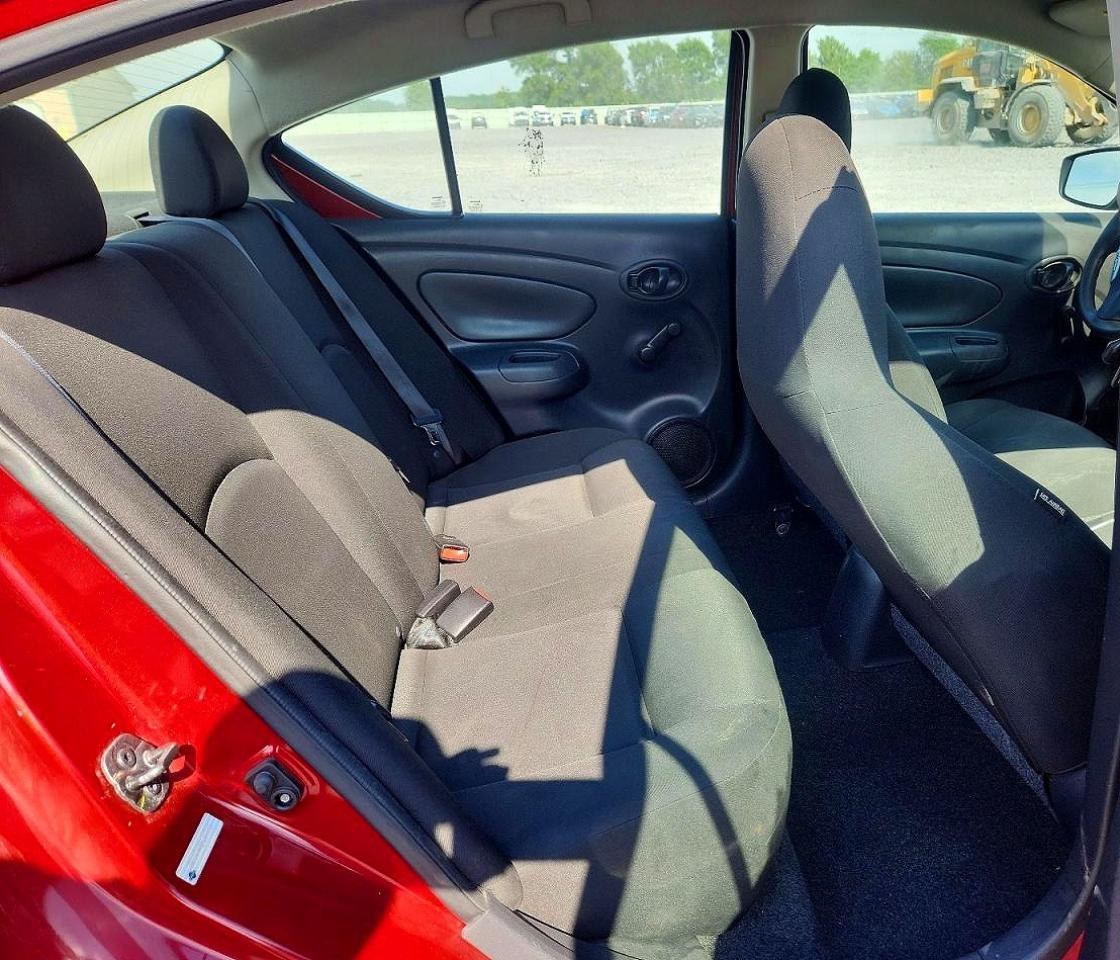 Nissan Versa 1.6 S Plus