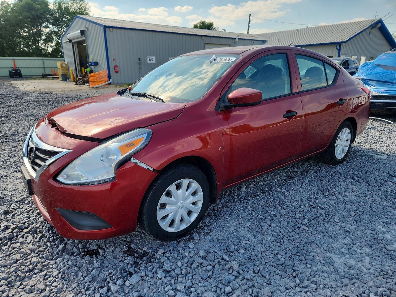 Salvage Nissan Versa Image
