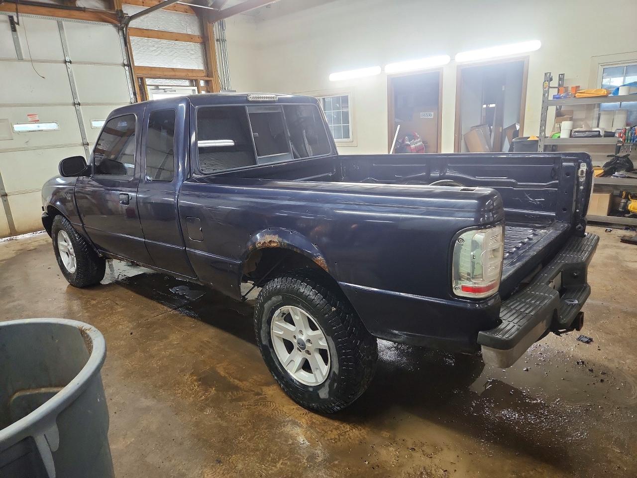 Ford Ranger Super Cab