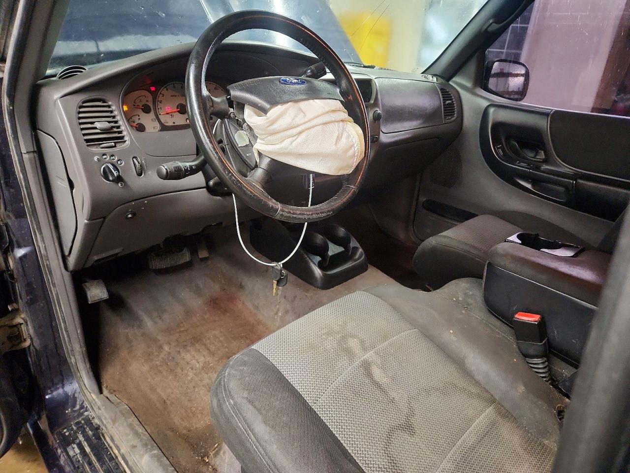 Ford Ranger Super Cab