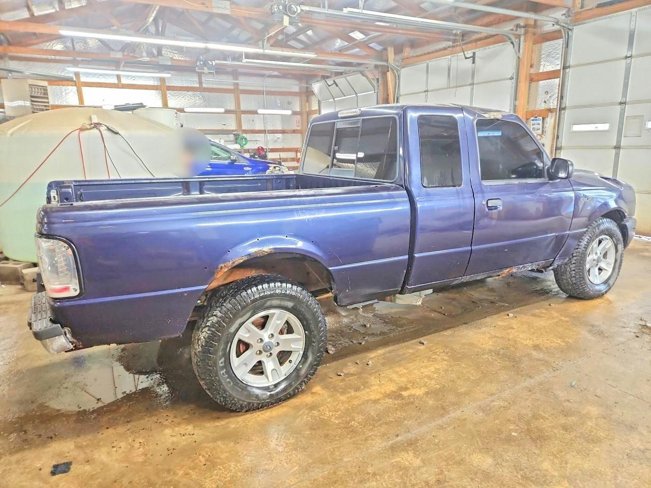 Ford Ranger Super Cab