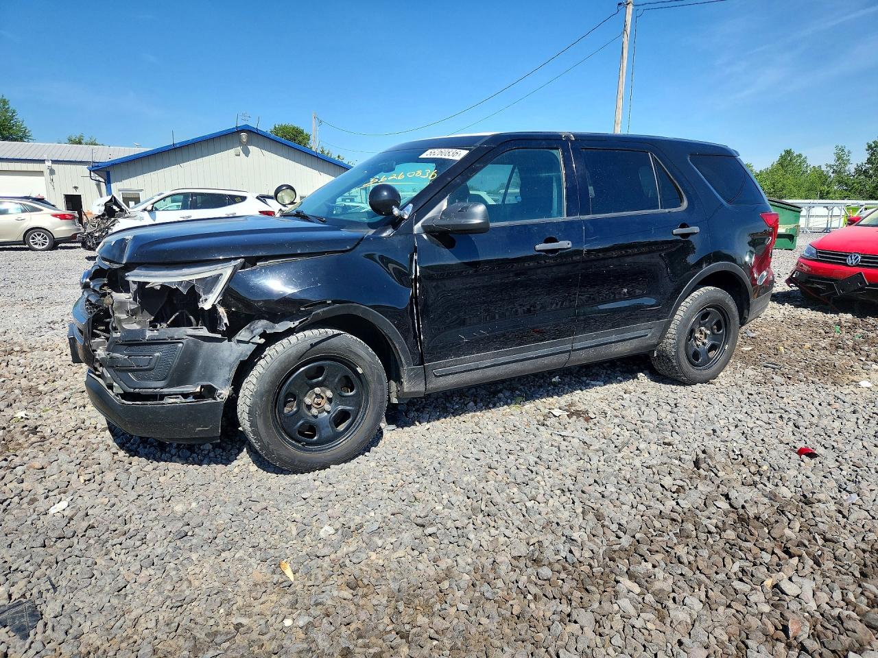 Salvage Ford Explorer Image