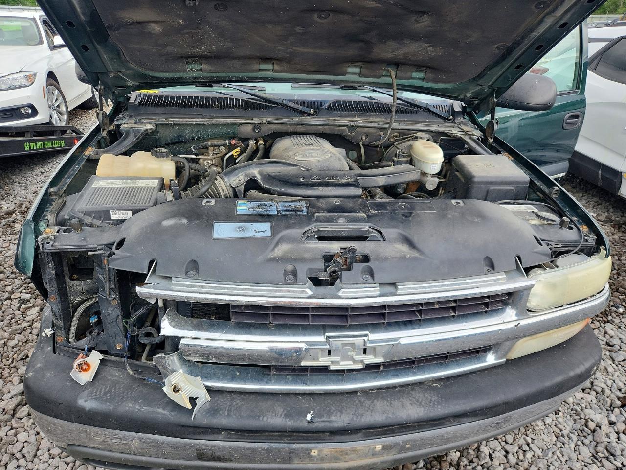 Chevrolet Suburban C1500